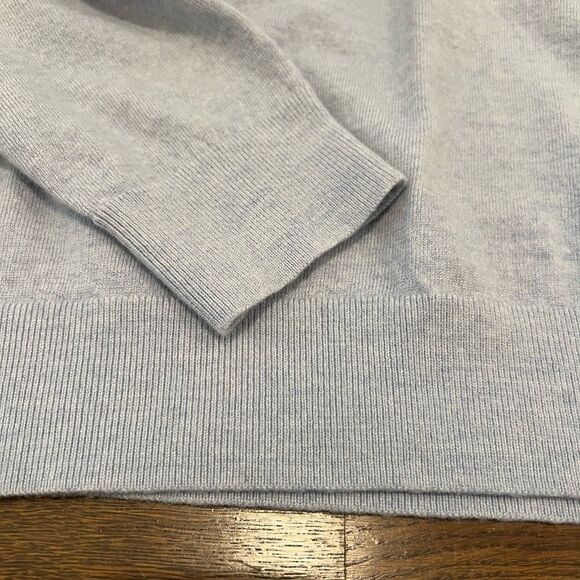 Banana Republic Italian Merino Yarn Crewneck Sweater Size Large - Picture 10 of 11